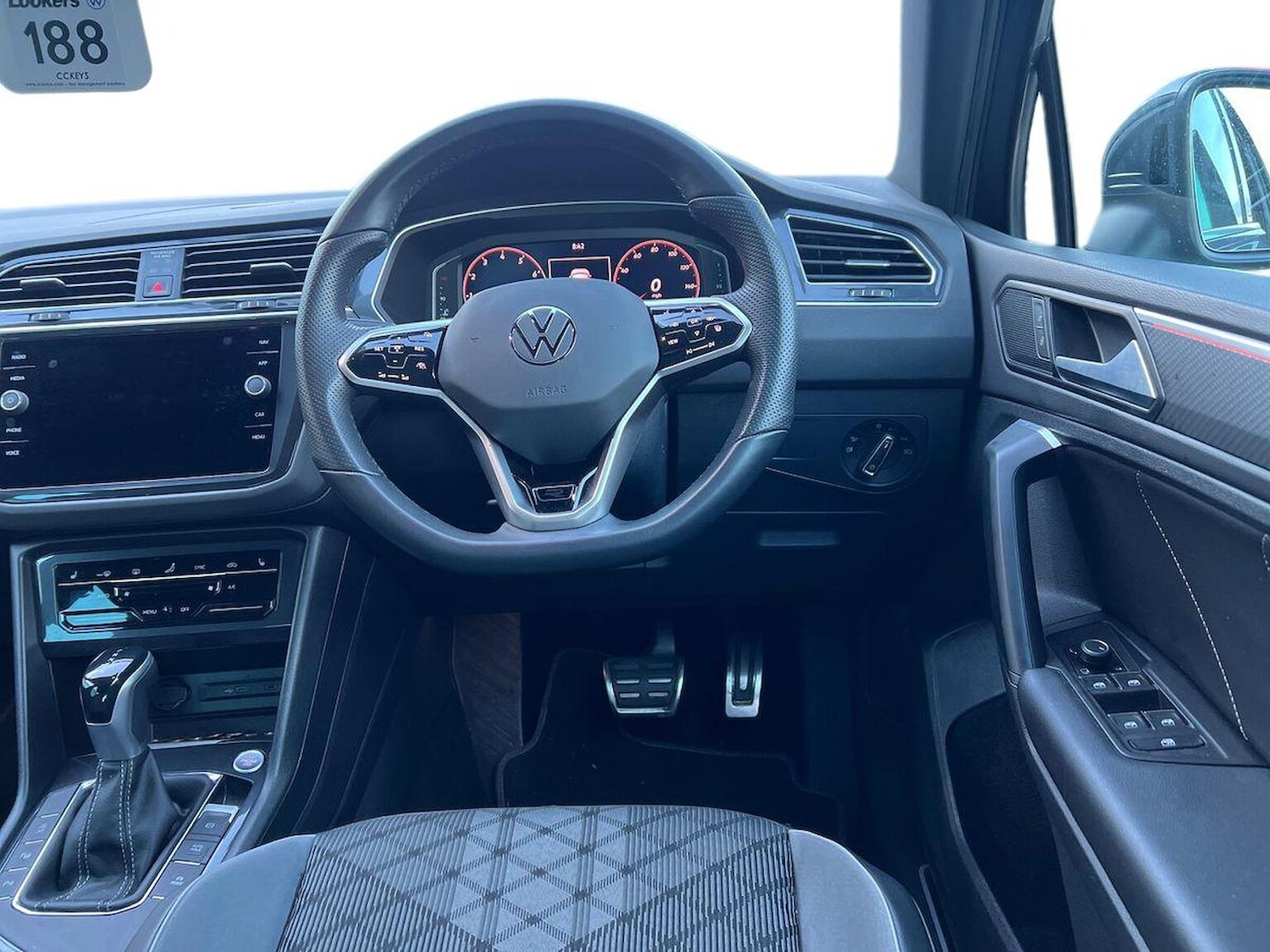 Used Volkswagen Tiguan 2021 for sale - 76951210: Photo 9