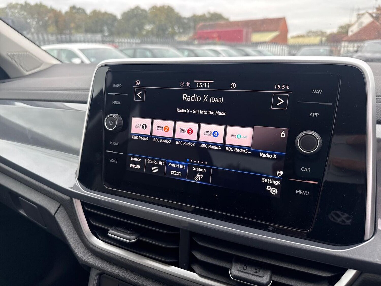 Used Volkswagen T-Roc 2025 for sale - 76263247: Photo 11