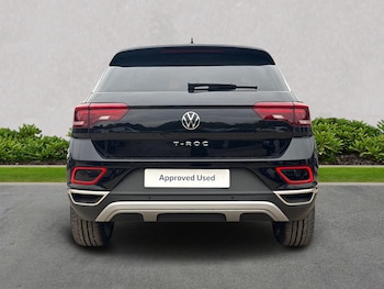 Used Volkswagen T-Roc 2025 for sale - 76263247: Photo 4