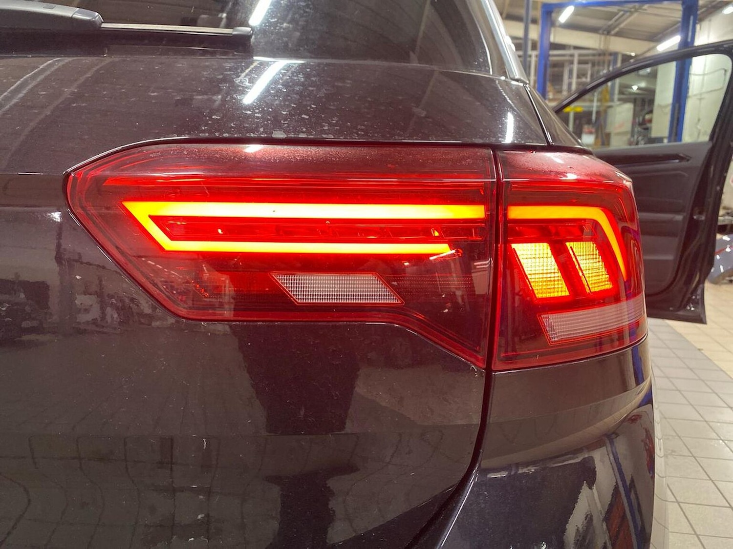 Used Volkswagen T-Roc 2022 for sale - 77635486: Photo 33