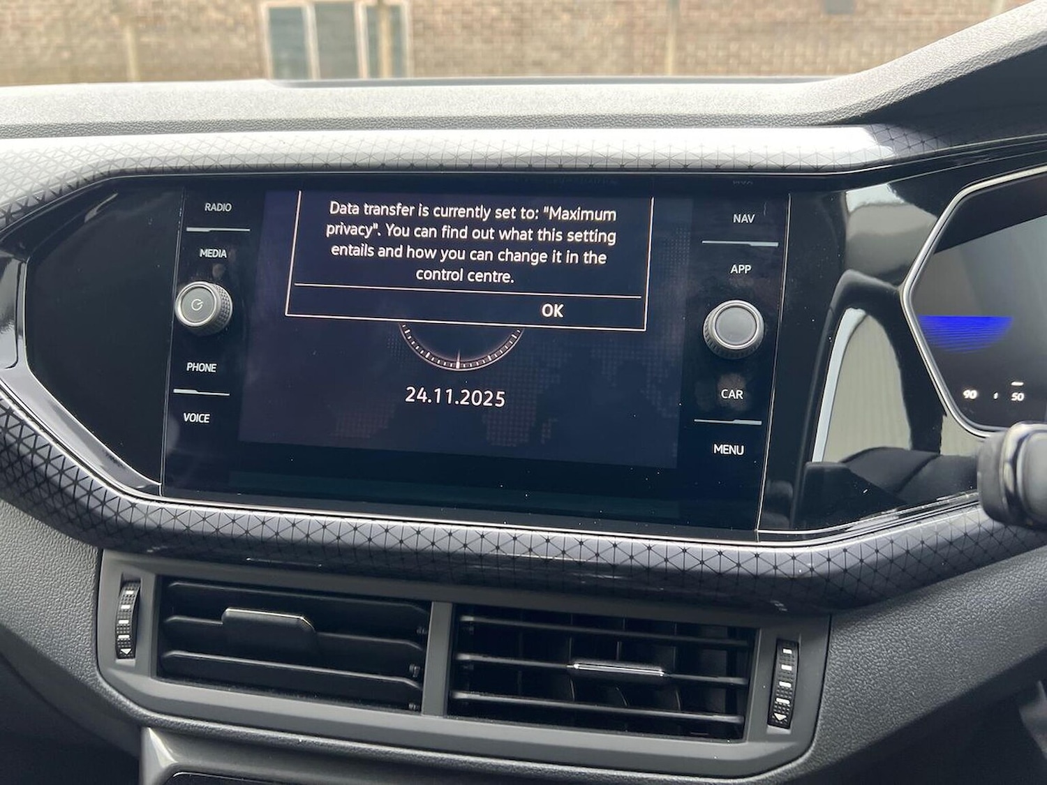 Used Volkswagen T-Cross 2022 for sale - 76735608: Photo 11