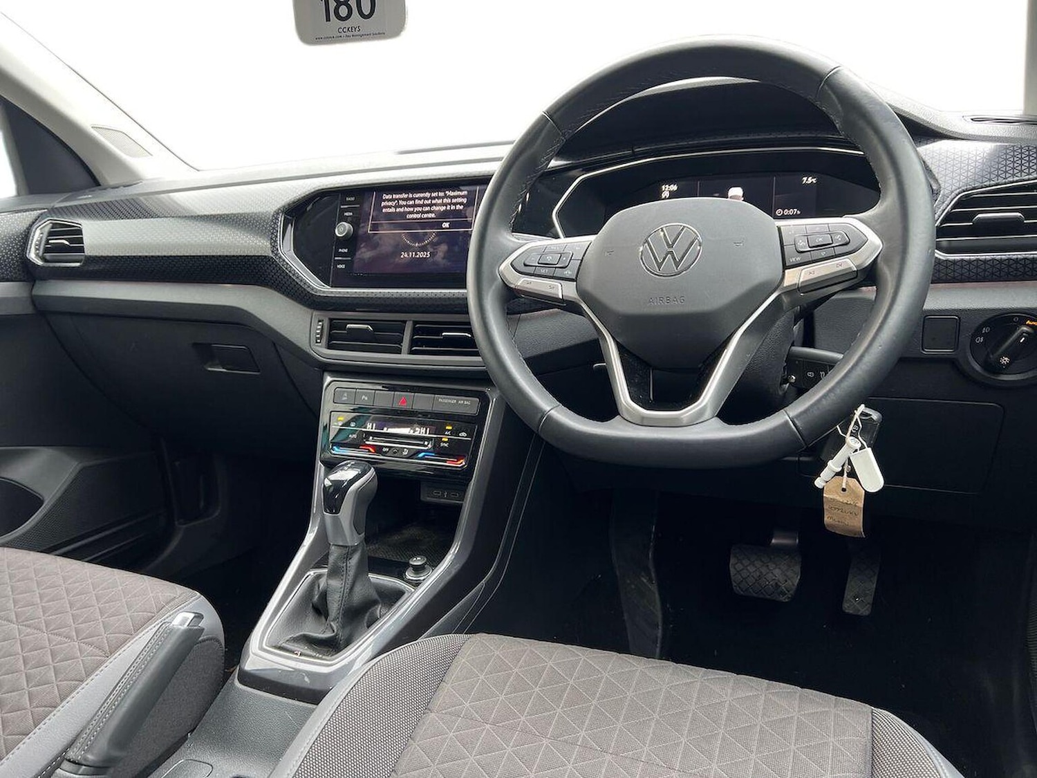 Used Volkswagen T-Cross 2022 for sale - 76735608: Photo 15