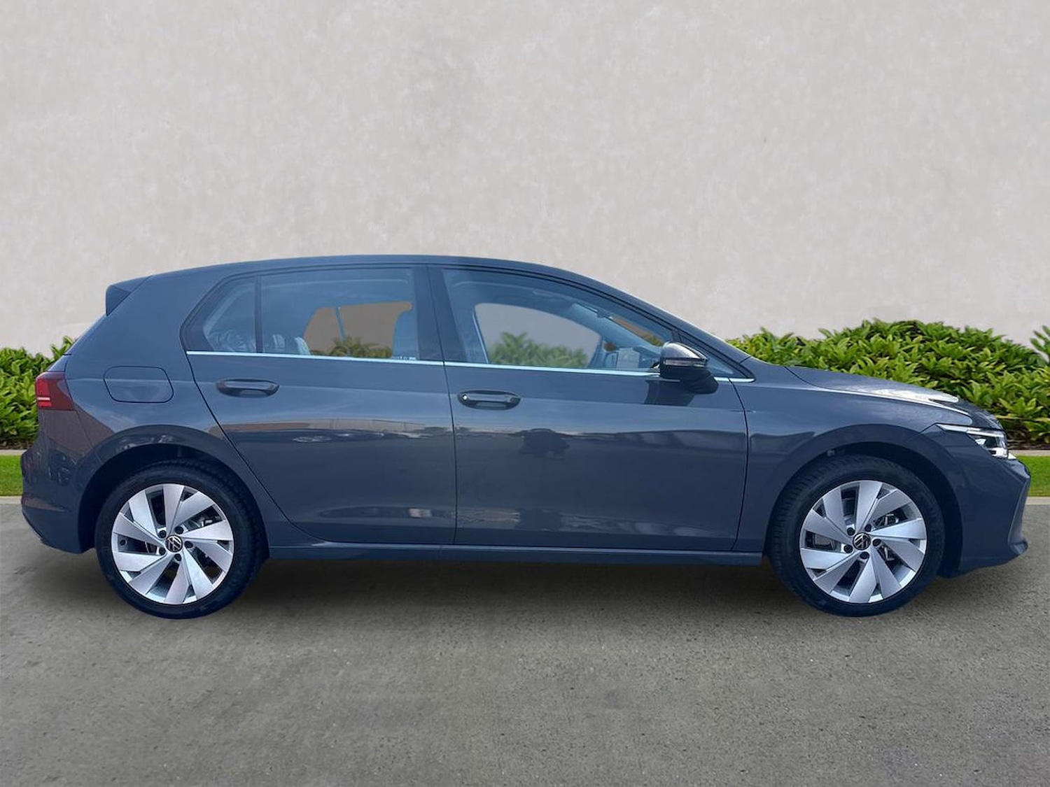 Used Volkswagen Golf 2025 for sale - 76638873: Photo 3