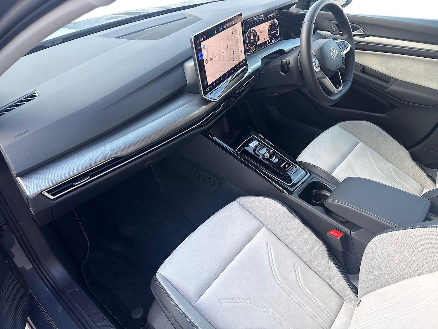 Used Volkswagen Golf 2025 for sale - 76638873: Photo 7