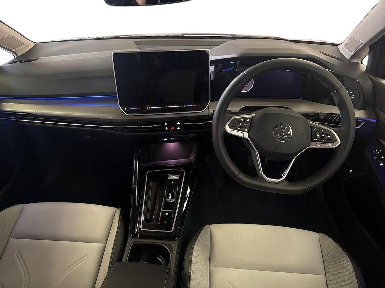 Used Volkswagen Golf 2025 for sale - 76638873: Photo 8