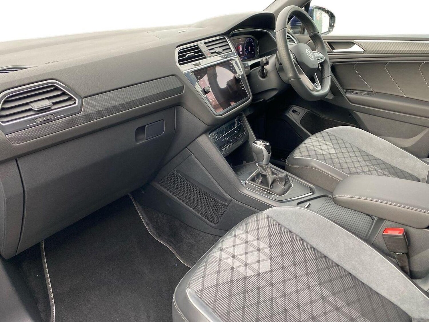 Used Volkswagen Tiguan Allspace 2025 for sale - 78193892: Photo 7