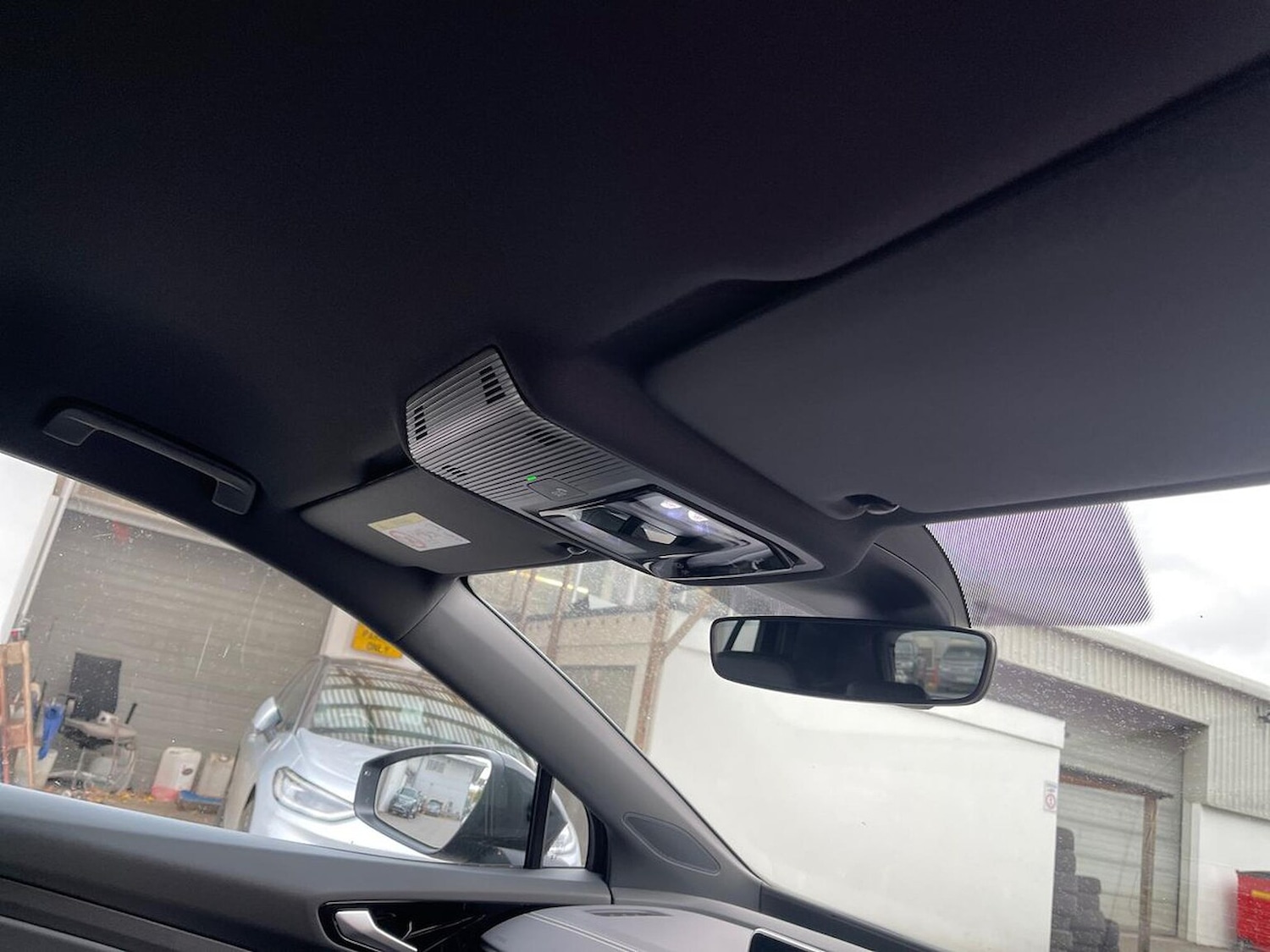 Used Volkswagen ID.4 2025 for sale - 76174241: Photo 14