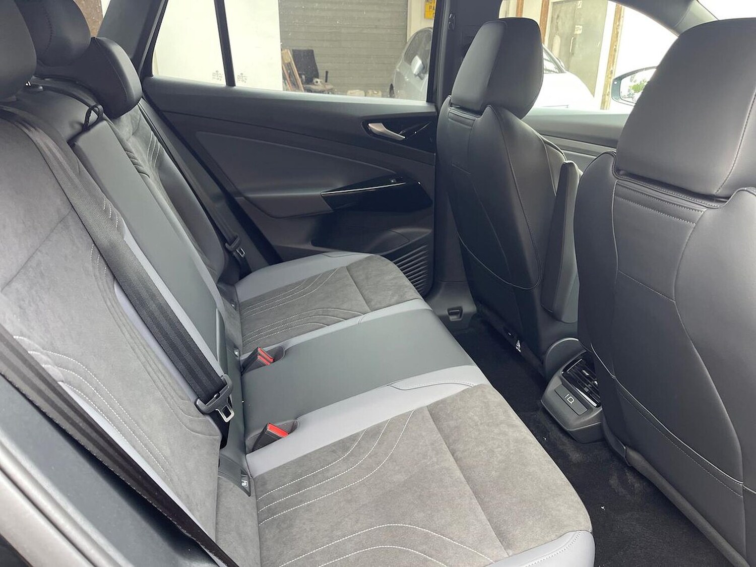 Used Volkswagen ID.4 2025 for sale - 76174241: Photo 16