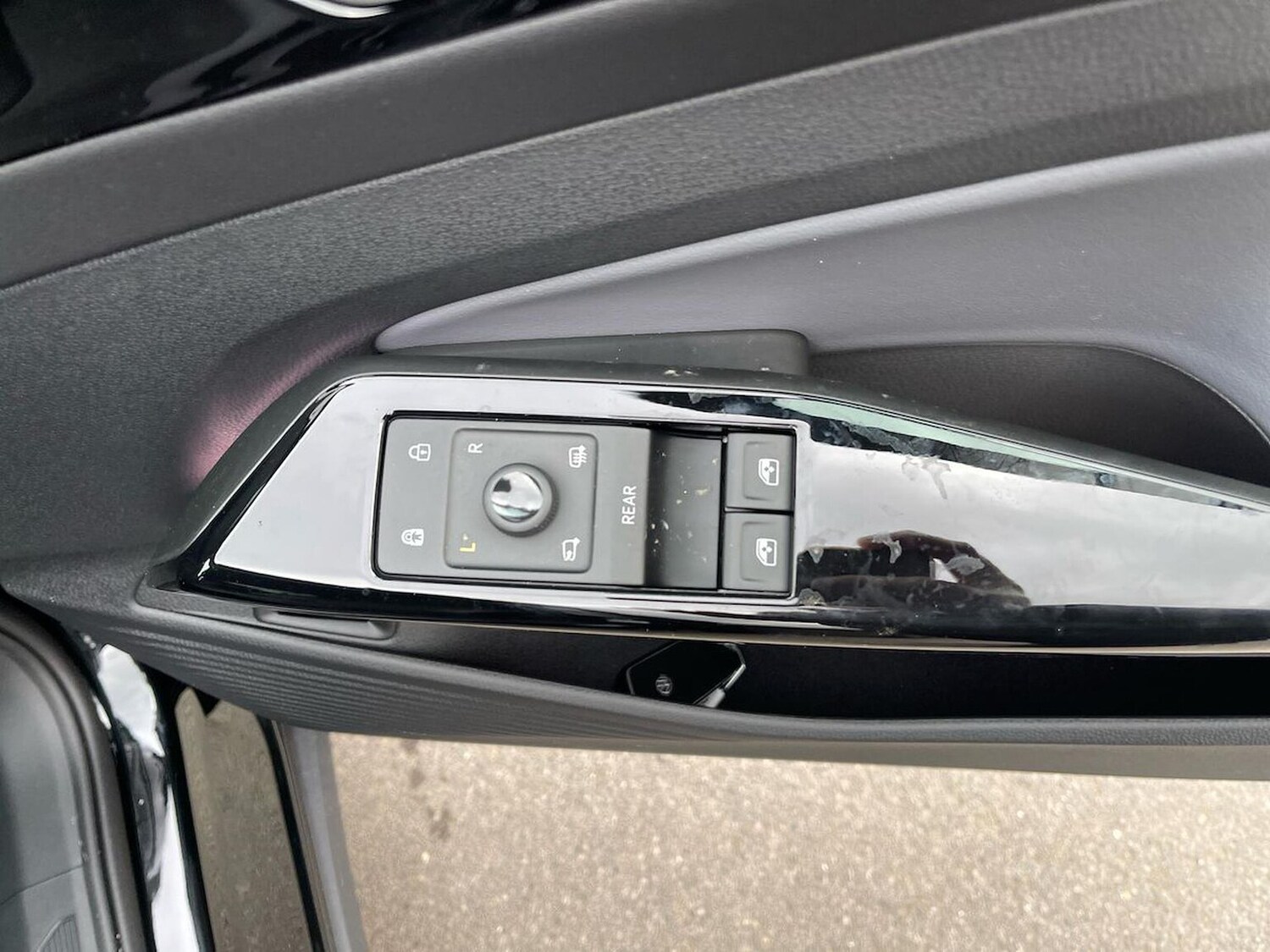 Used Volkswagen ID.4 2025 for sale - 76174241: Photo 21