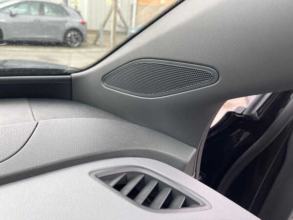 Used Volkswagen ID.4 2025 for sale - 76174241: Photo 30