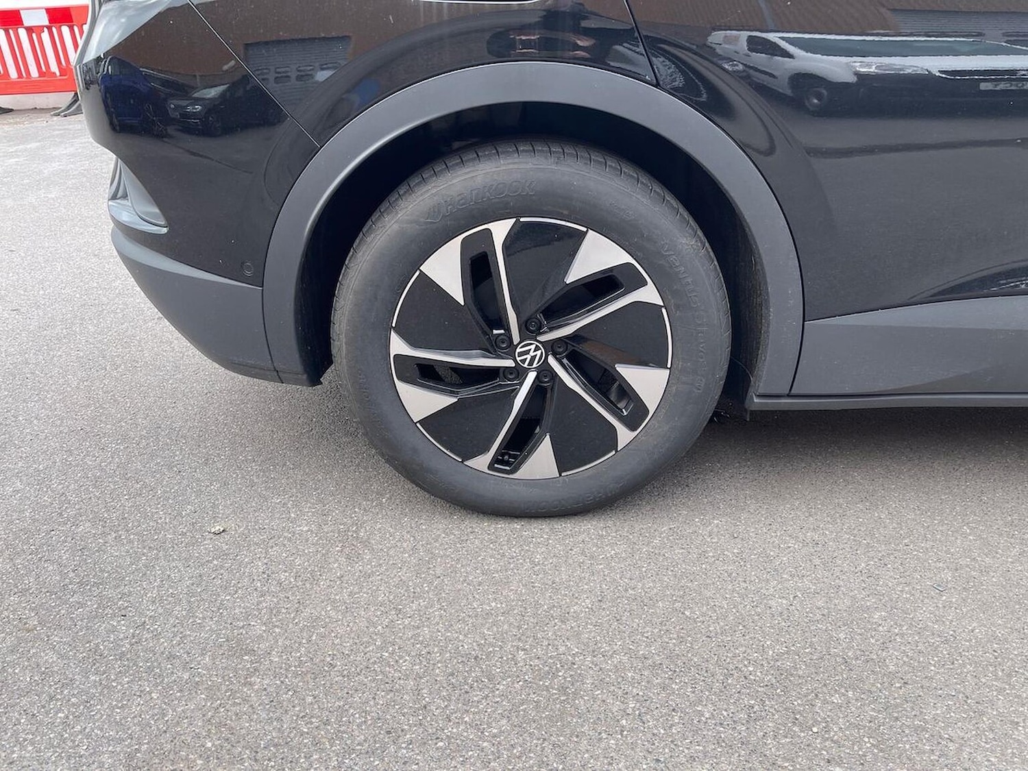 Used Volkswagen ID.4 2025 for sale - 76174241: Photo 6