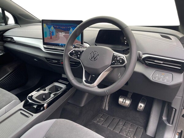 Used Volkswagen ID.4 2025 for sale - 76174241: Photo 8