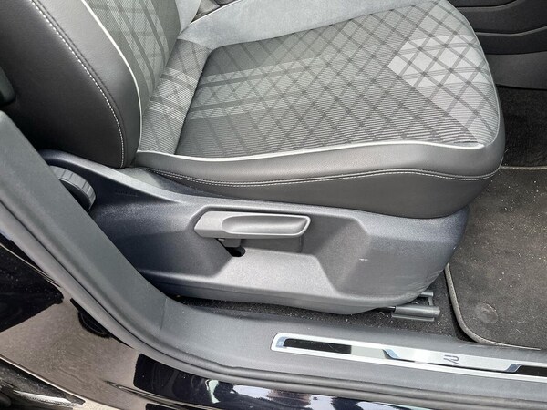 Used Volkswagen Tiguan 2023 for sale - 76187096: Photo 29