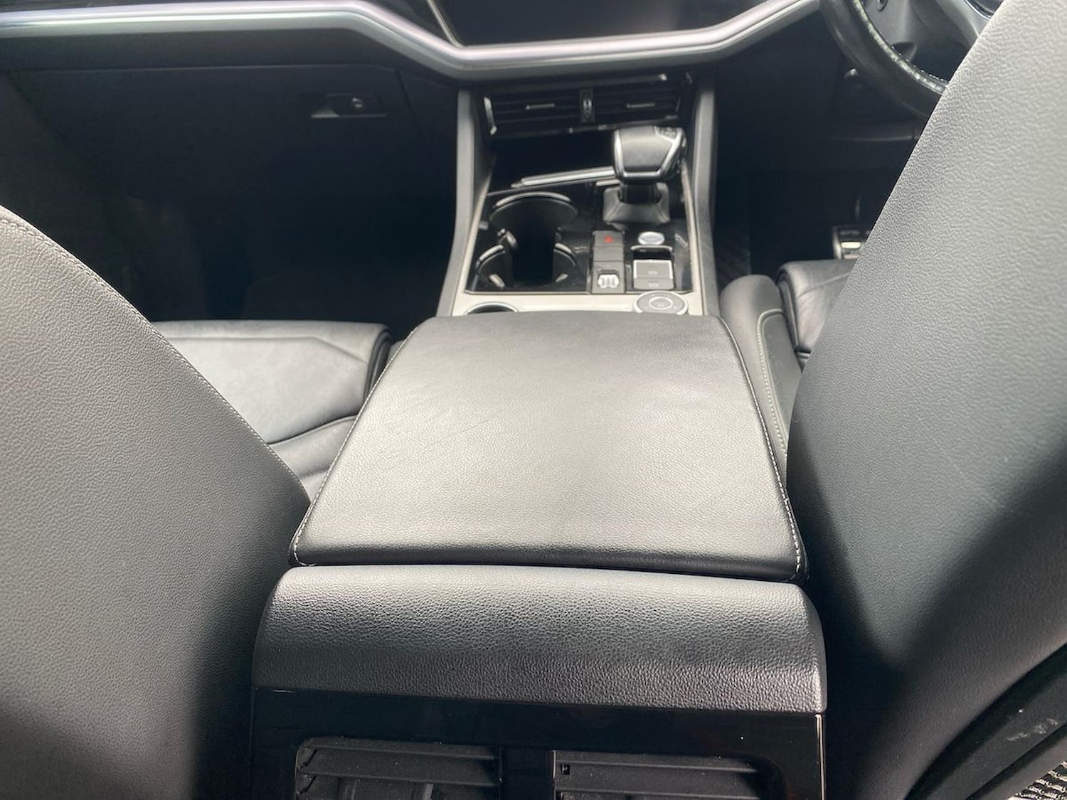 Used Volkswagen Touareg 2019 for sale - 78194104: Photo 13