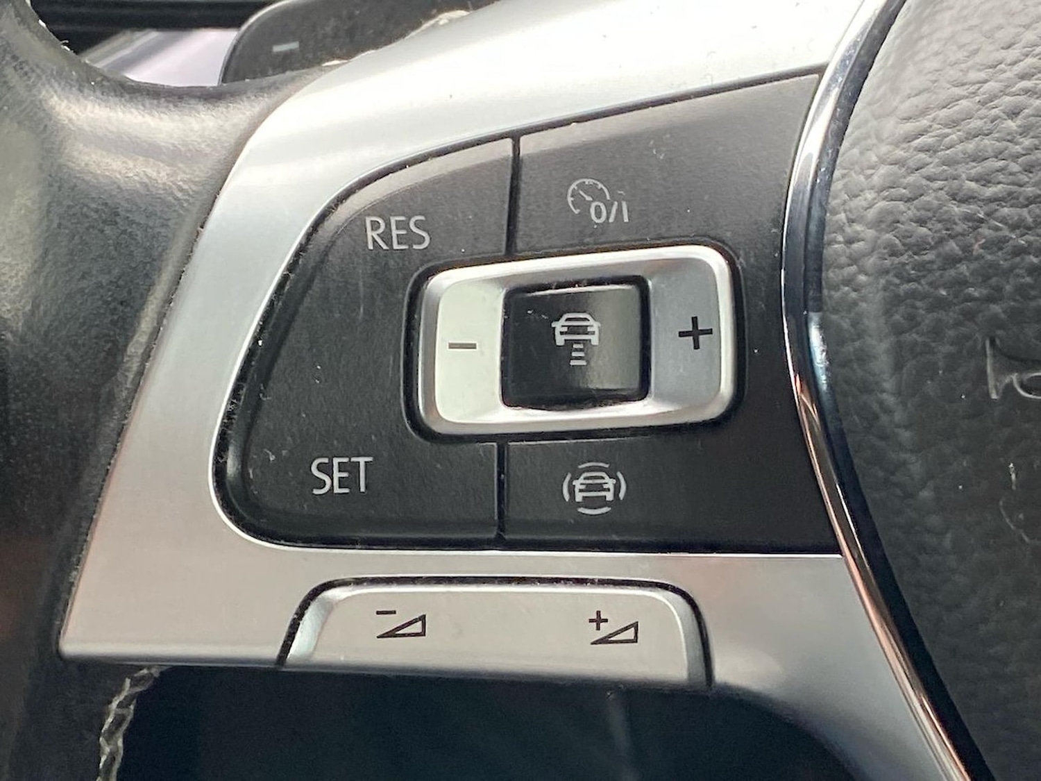 Used Volkswagen Touareg 2019 for sale - 78194104: Photo 27