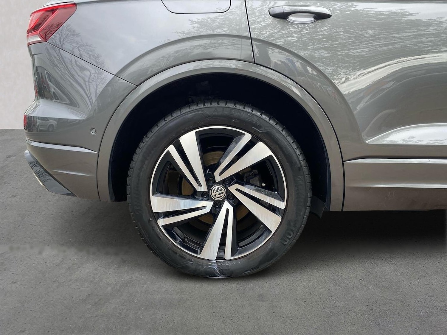 Used Volkswagen Touareg 2019 for sale - 78194104: Photo 6