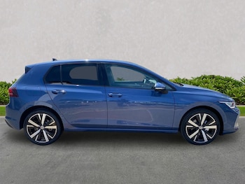 Used Volkswagen Golf 2026 for sale - 79115260: Photo