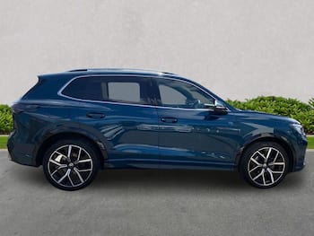 Used Volkswagen Tiguan 2024 for sale - 79614905: Photo