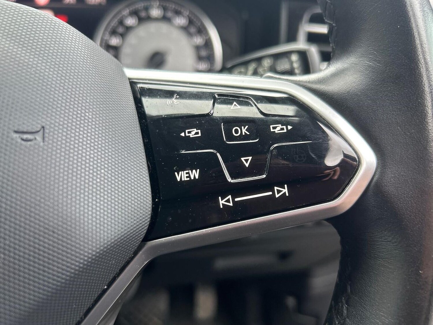 Used Volkswagen Touareg 2021 for sale - 76931609: Photo 25