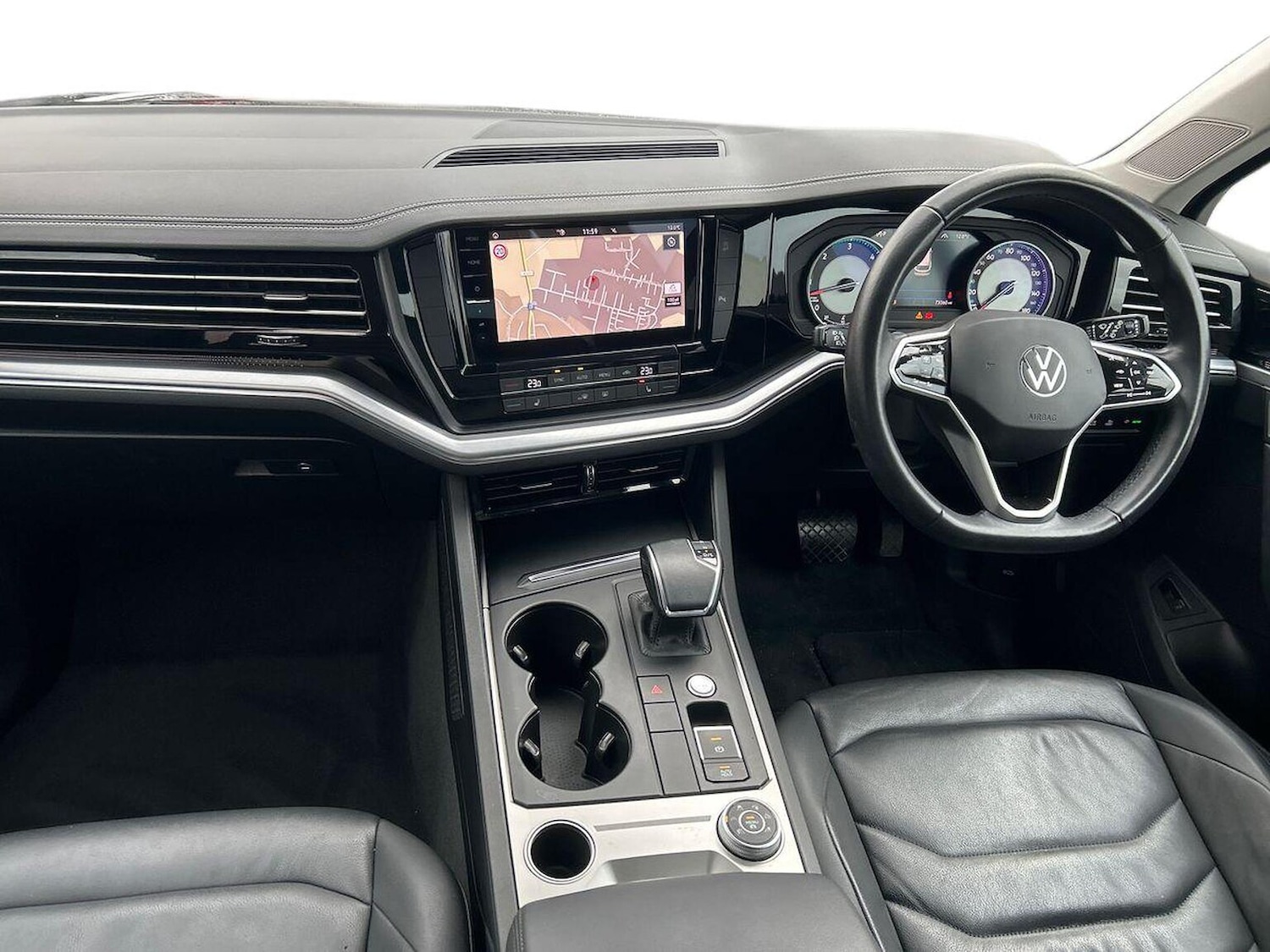 Used Volkswagen Touareg 2021 for sale - 76931609: Photo 8