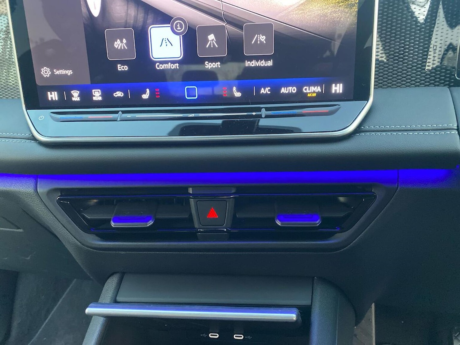 Used Volkswagen Tiguan 2025 for sale - 77023470: Photo 14