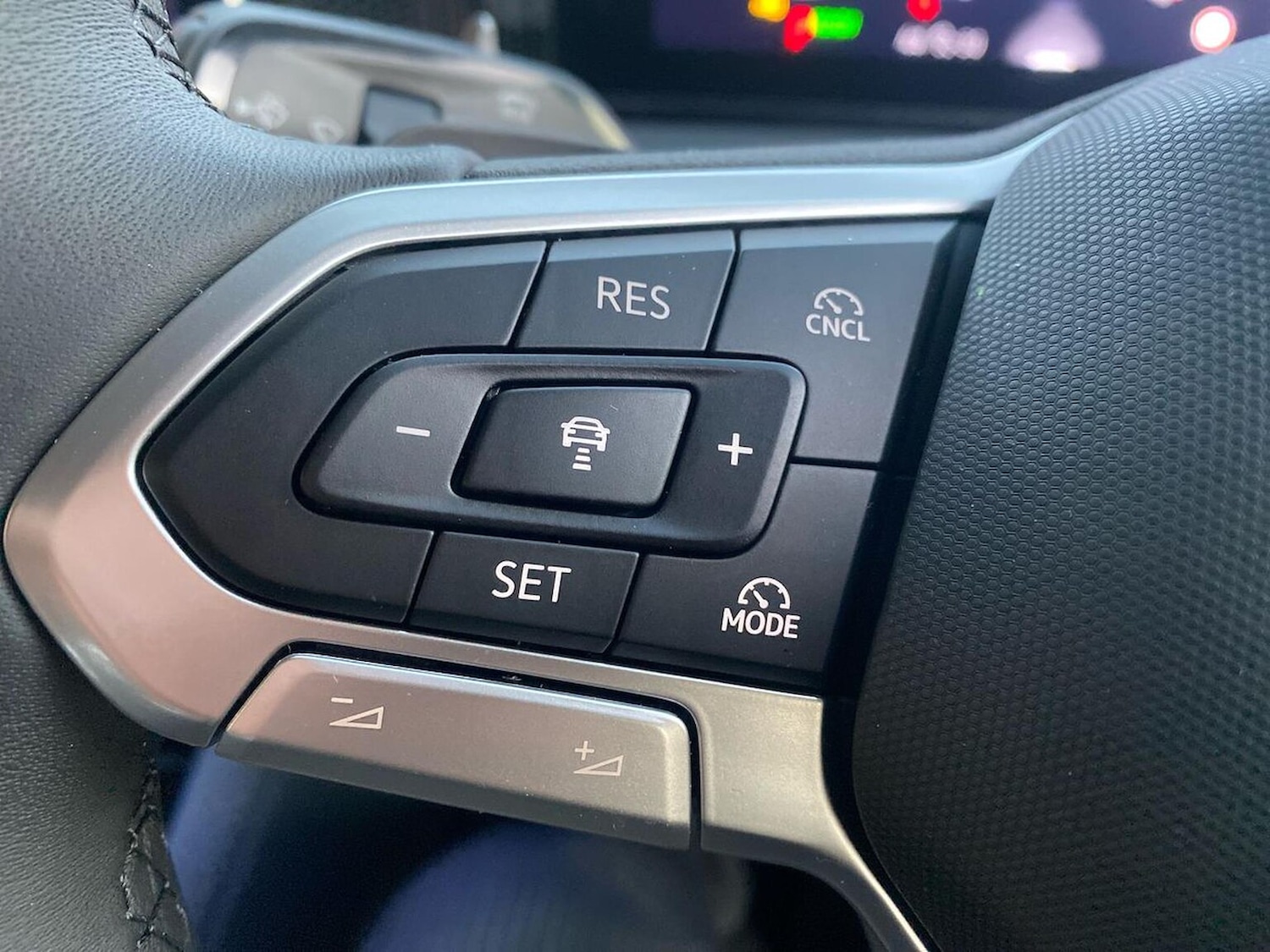 Used Volkswagen Tiguan 2025 for sale - 77023470: Photo 29