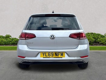 Used Volkswagen Golf 2020 for sale - 78353415: Photo