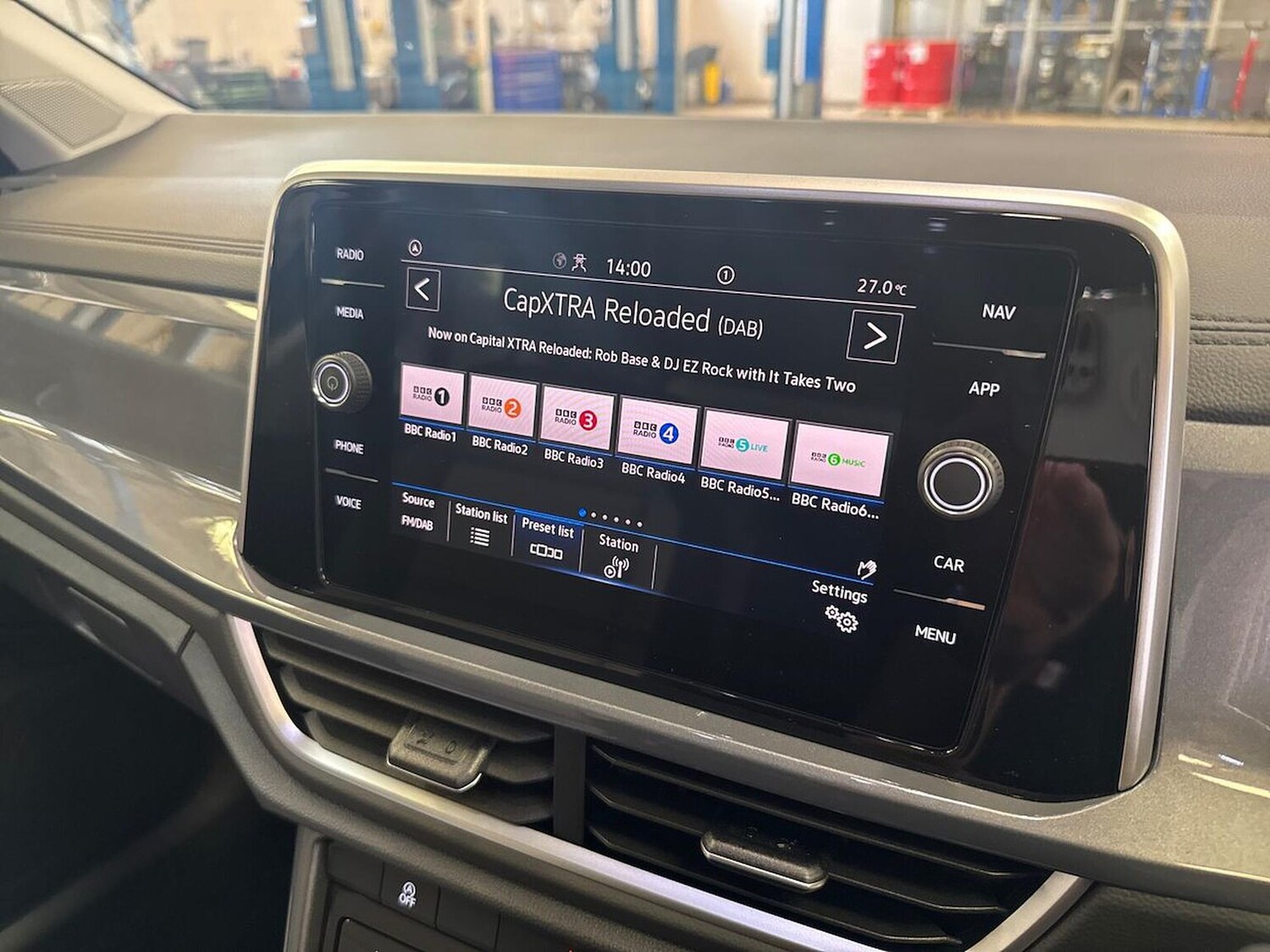 Used Volkswagen T-Roc 2025 for sale - 76287312: Photo 11