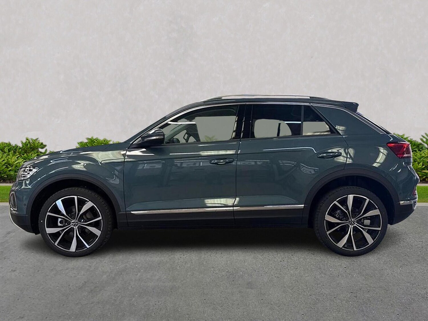 Used Volkswagen T-Roc 2025 for sale - 76287312: Photo 19