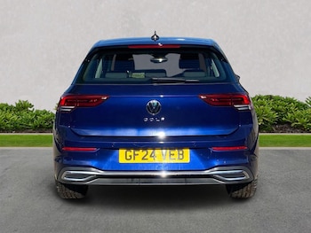 Used Volkswagen Golf 2024 for sale - 78236648: Photo