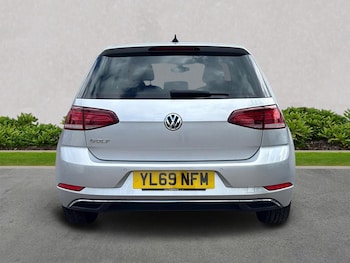 Used Volkswagen Golf 2020 for sale - 78386163: Photo