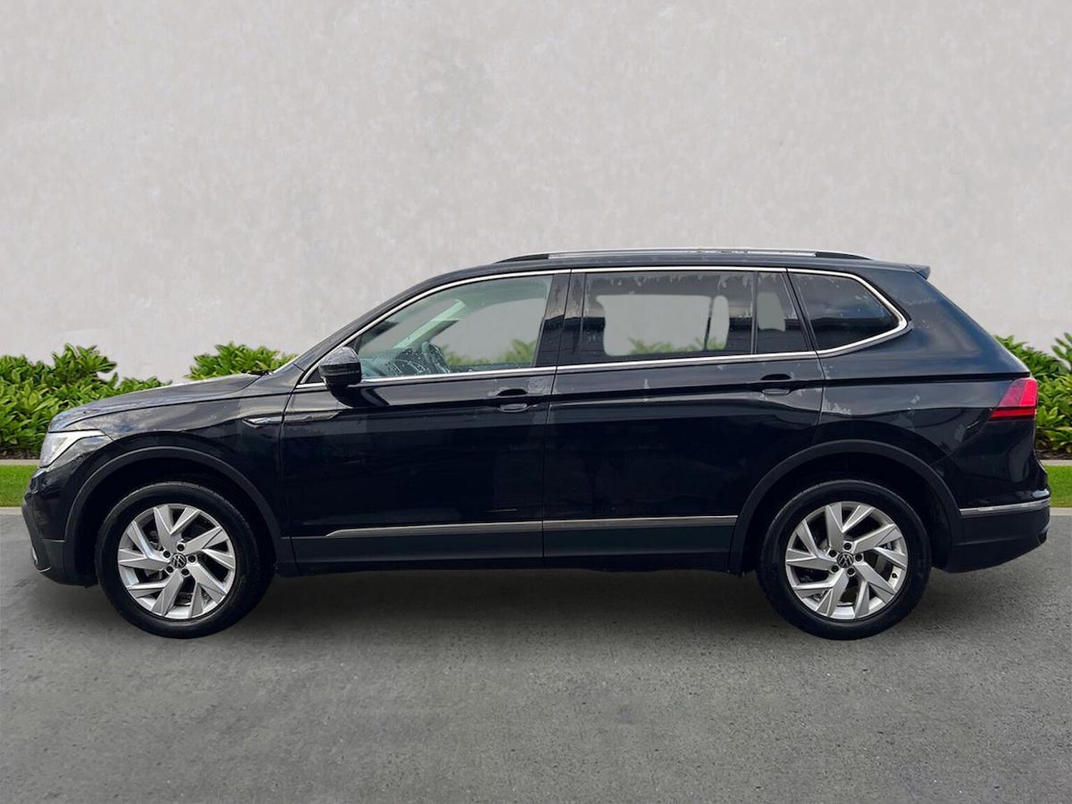 Used Volkswagen Tiguan Allspace 2023 for sale - 76947015: Photo 19