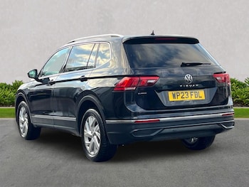 Used Volkswagen Tiguan Allspace 2023 for sale - 76947015: Photo