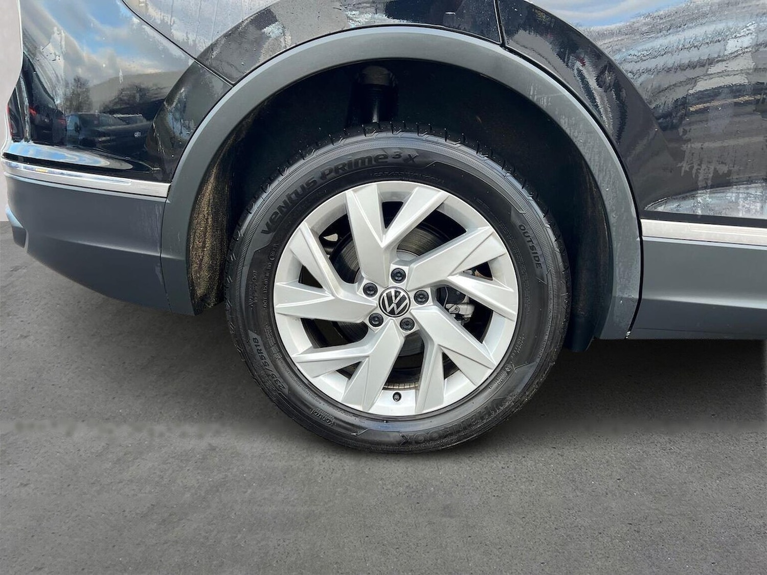 Used Volkswagen Tiguan Allspace 2023 for sale - 76947015: Photo 6