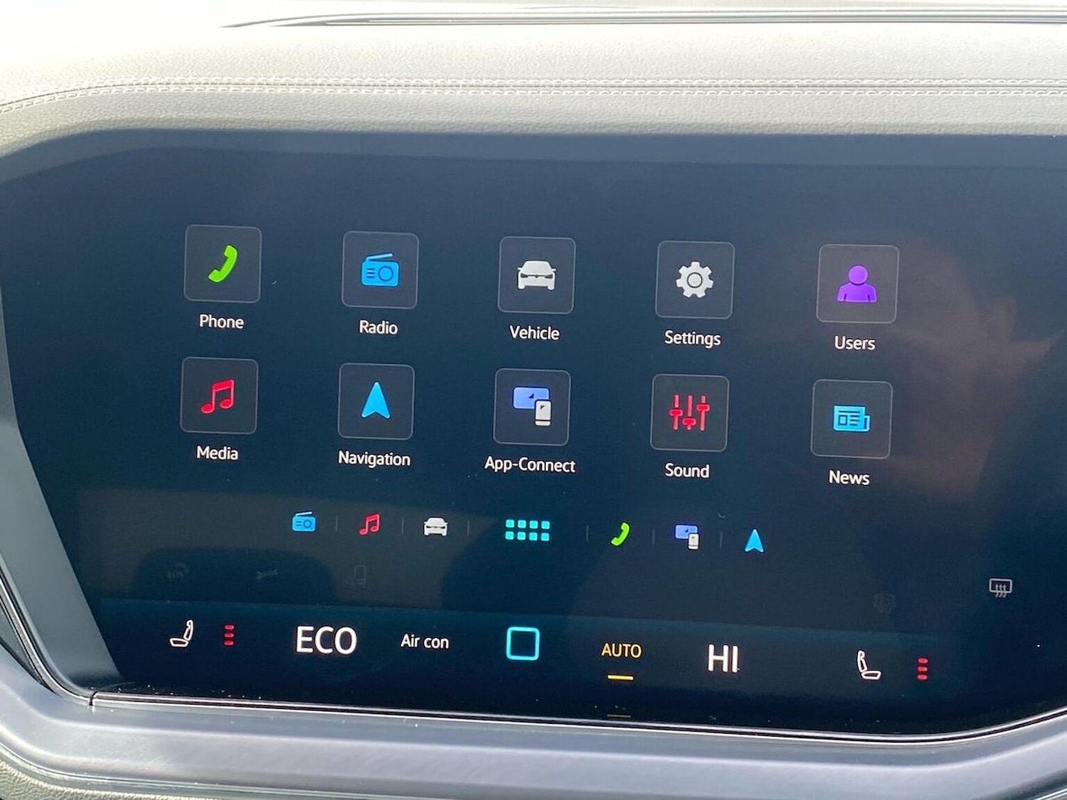 Used Volkswagen Touareg 2026 for sale - 78193839: Photo 11