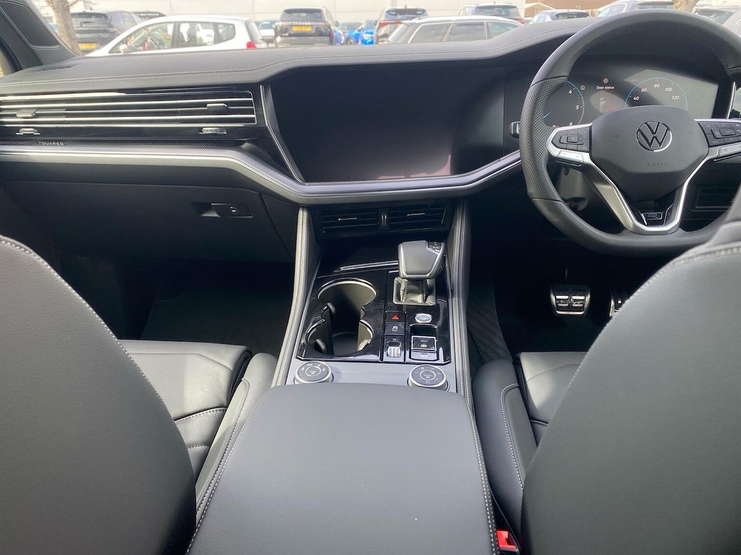 Used Volkswagen Touareg 2026 for sale - 78193839: Photo 13