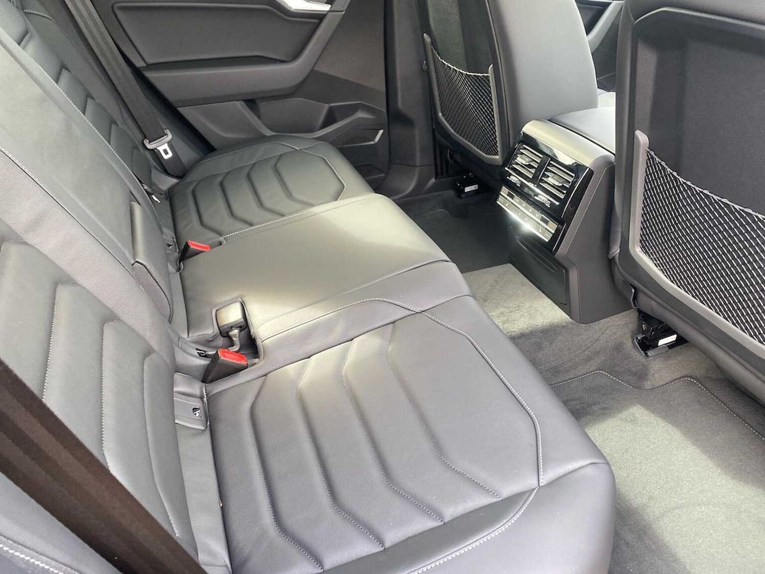 Used Volkswagen Touareg 2026 for sale - 78193839: Photo 16