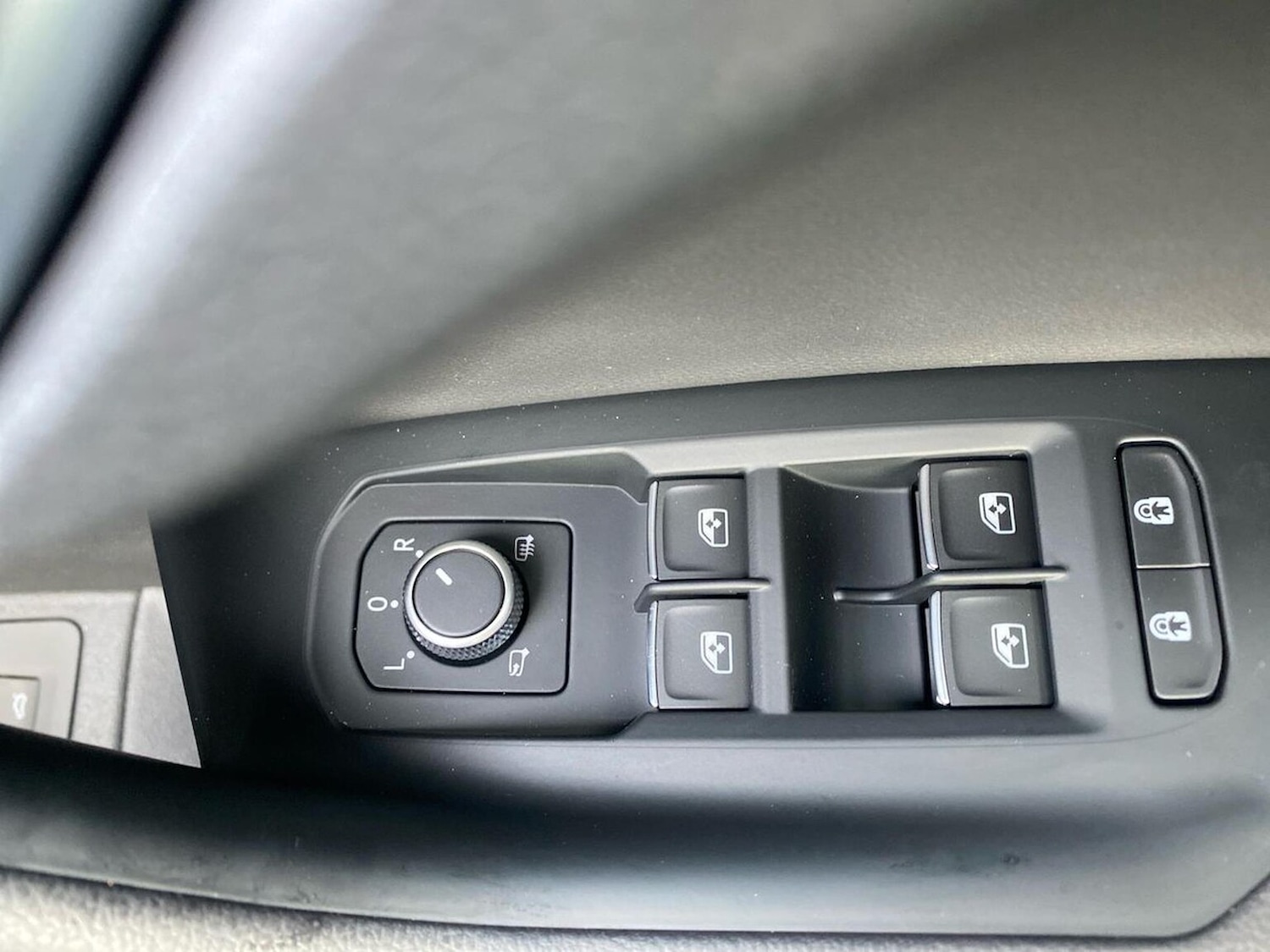 Used Volkswagen Touareg 2026 for sale - 78193839: Photo 21