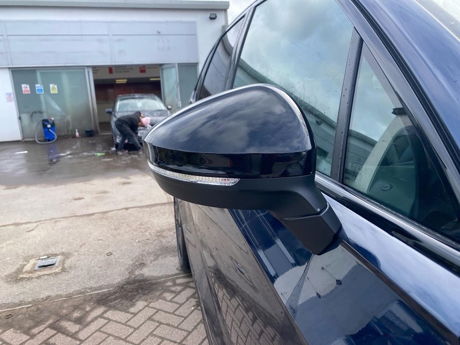 Used Volkswagen Touareg 2026 for sale - 78193839: Photo 38