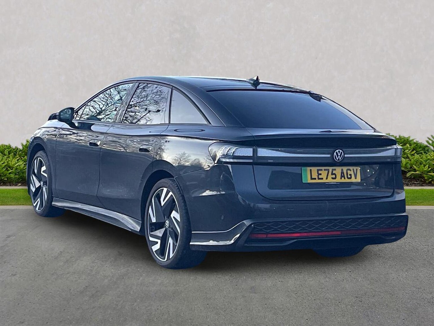 Used Volkswagen ID.7 2025 for sale - 77542504: Photo 2