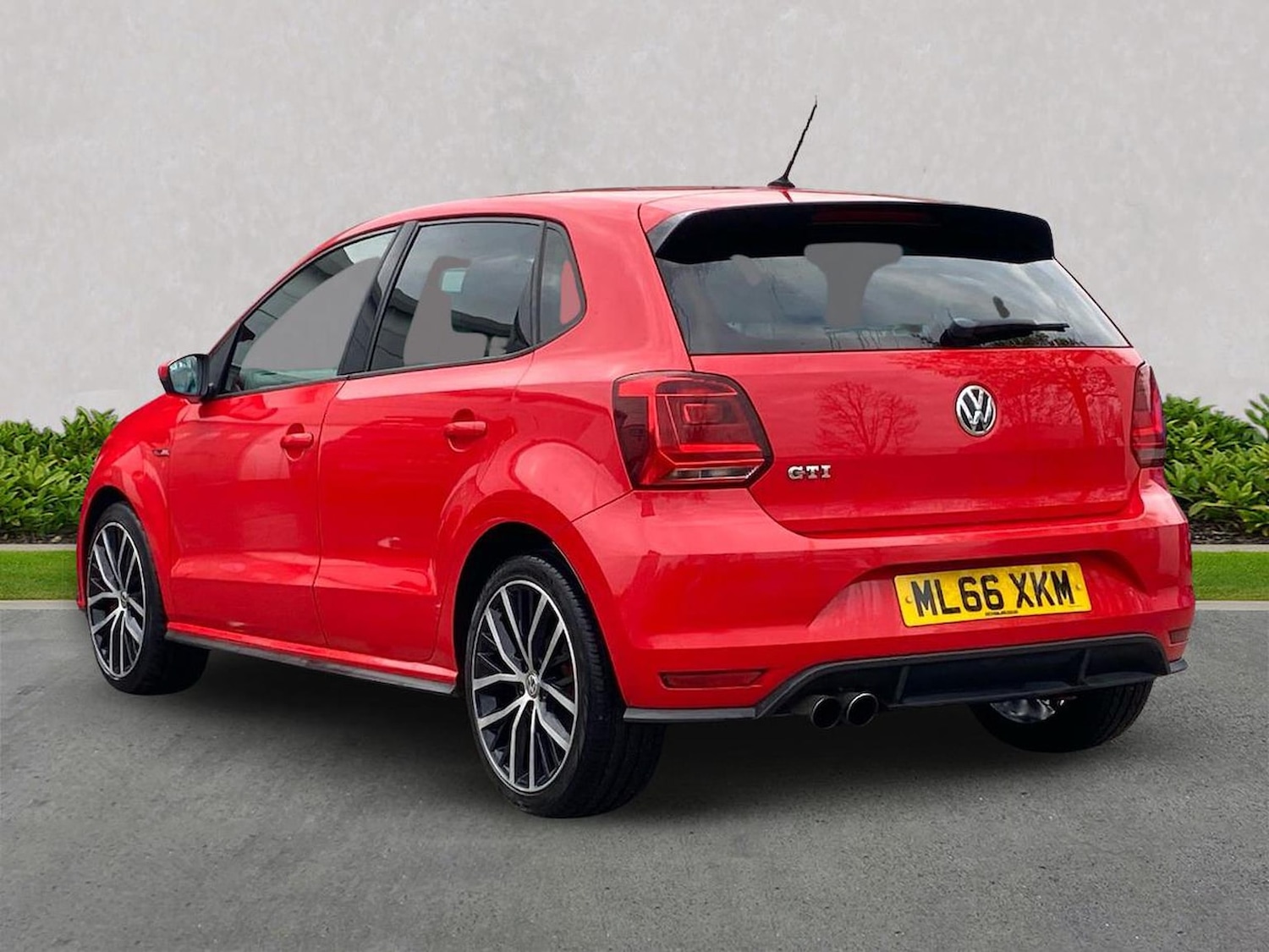 Used Volkswagen Polo 2016 for sale - 78194045: Photo 2