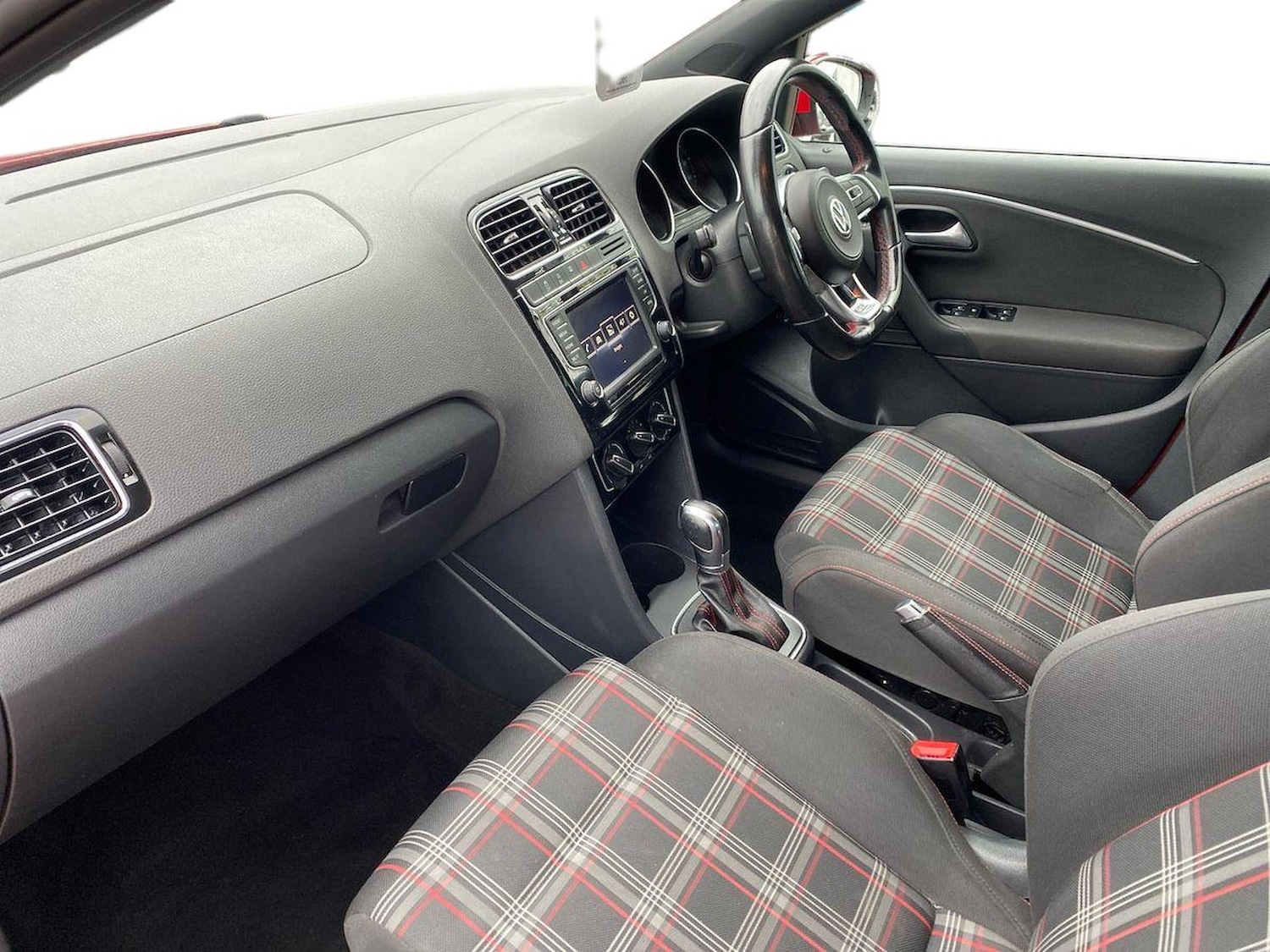 Used Volkswagen Polo 2016 for sale - 78194045: Photo 7