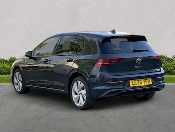 Used Volkswagen Golf 2026 for sale - 78310772: Photo