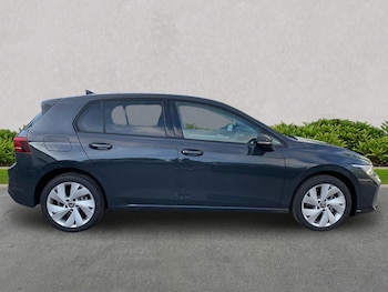 Used Volkswagen Golf 2026 for sale - 78310772: Photo