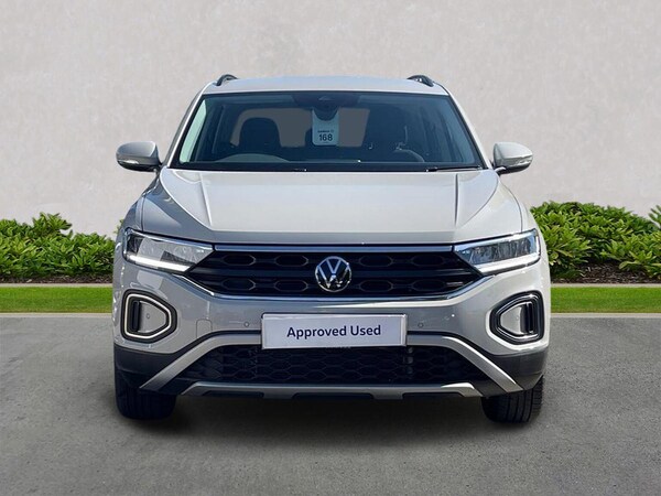 Used Volkswagen T-Roc 2023 for sale - 76016961: Photo 5