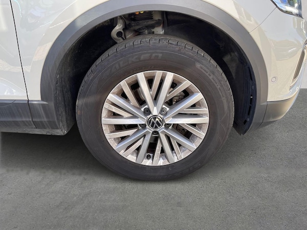 Used Volkswagen T-Roc 2023 for sale - 76016961: Photo 6