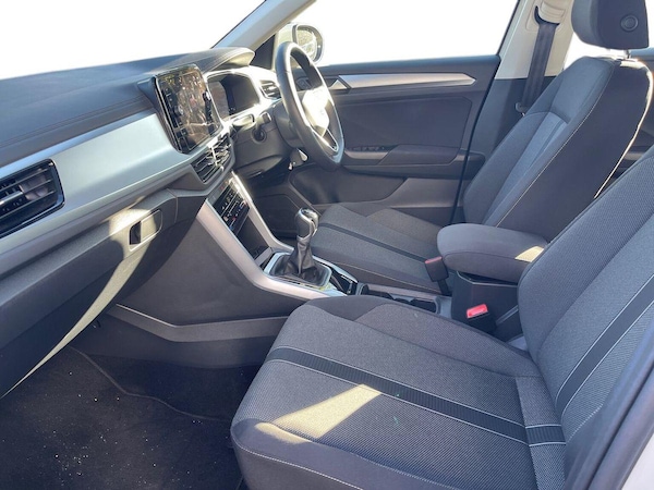 Used Volkswagen T-Roc 2023 for sale - 76016961: Photo 7