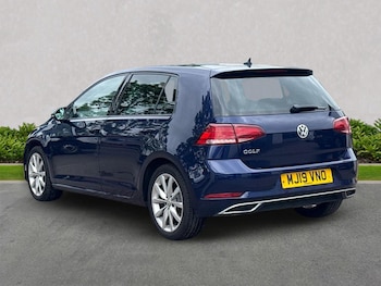 Used Volkswagen Golf 2019 for sale - 78593266: Photo