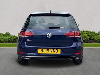 Used Volkswagen Golf 2019 for sale - 78593266: Photo