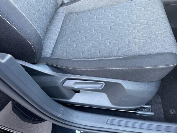 Used Volkswagen T-Cross 2025 for sale - 75662952: Photo 28